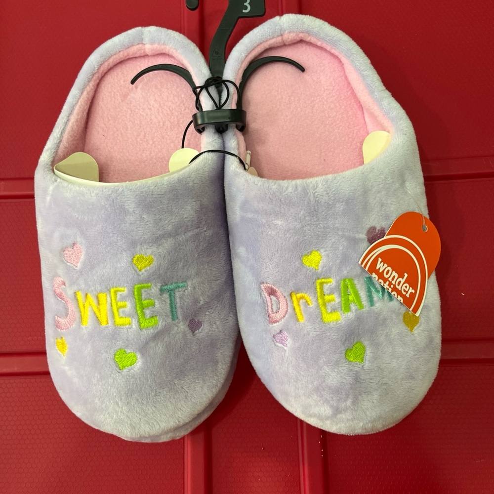 Wonder Nation Lavender Slippers with Embroidered Hearts